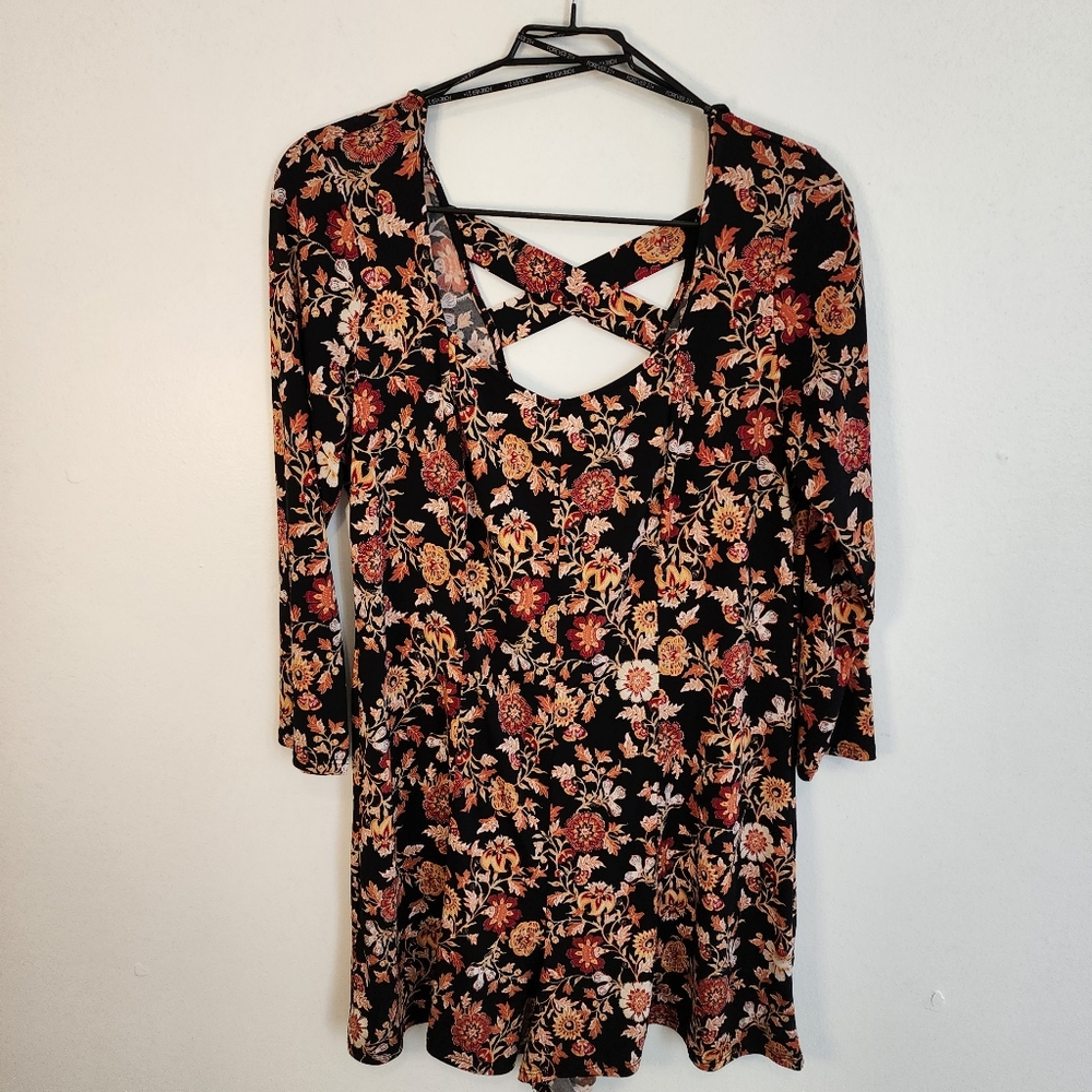 Forever 21 Plus Fall Florals Romper Long Sleeve Cross Back Forever 21 Plus 2X - Picture 4 of 6